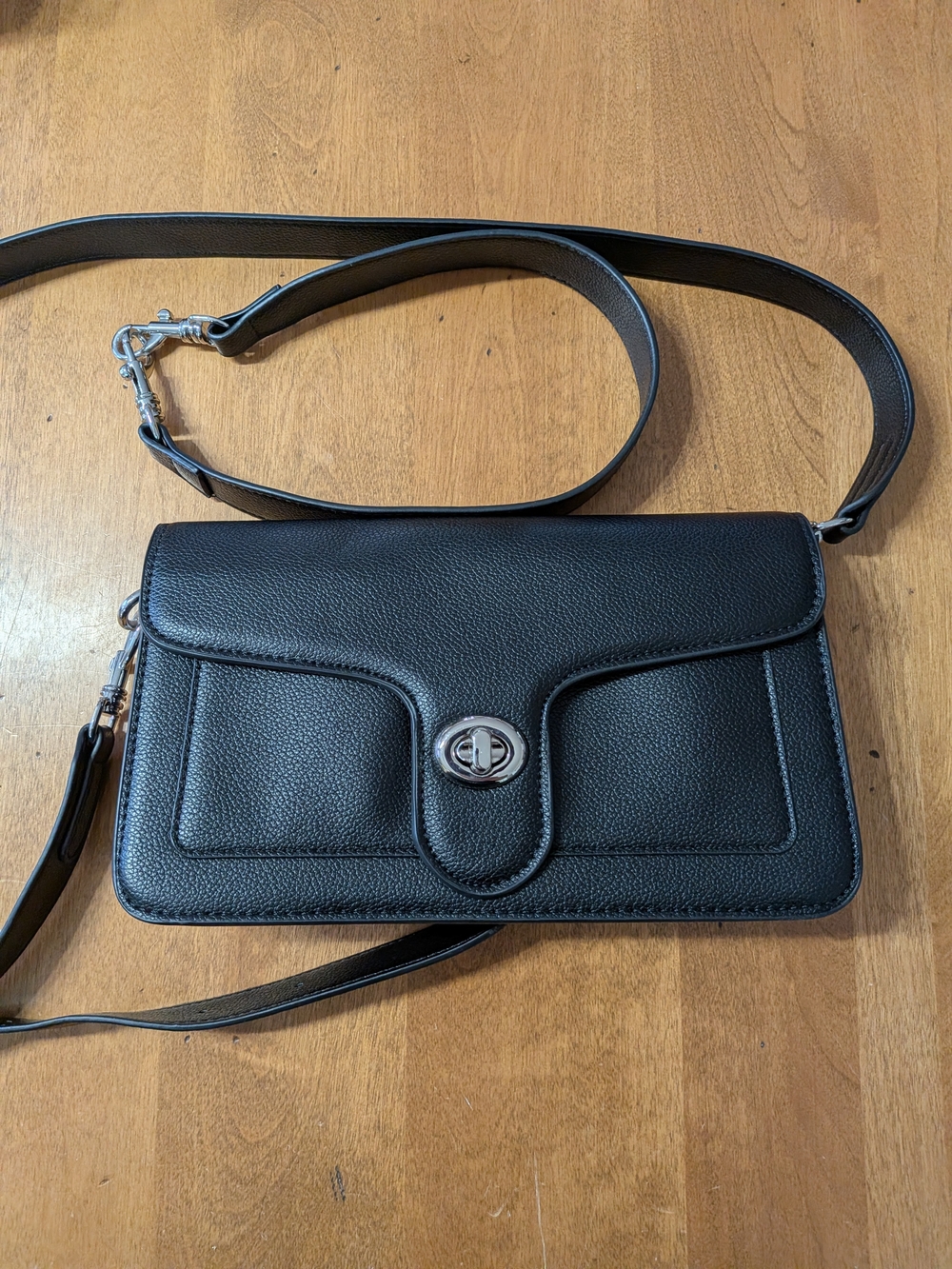 3/$14 NWOT Black Crossbody Bag